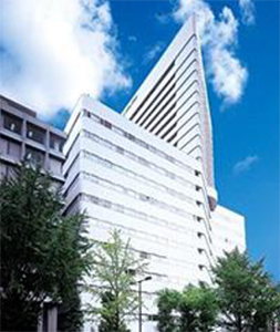 Shin-Osaka Central Tower
